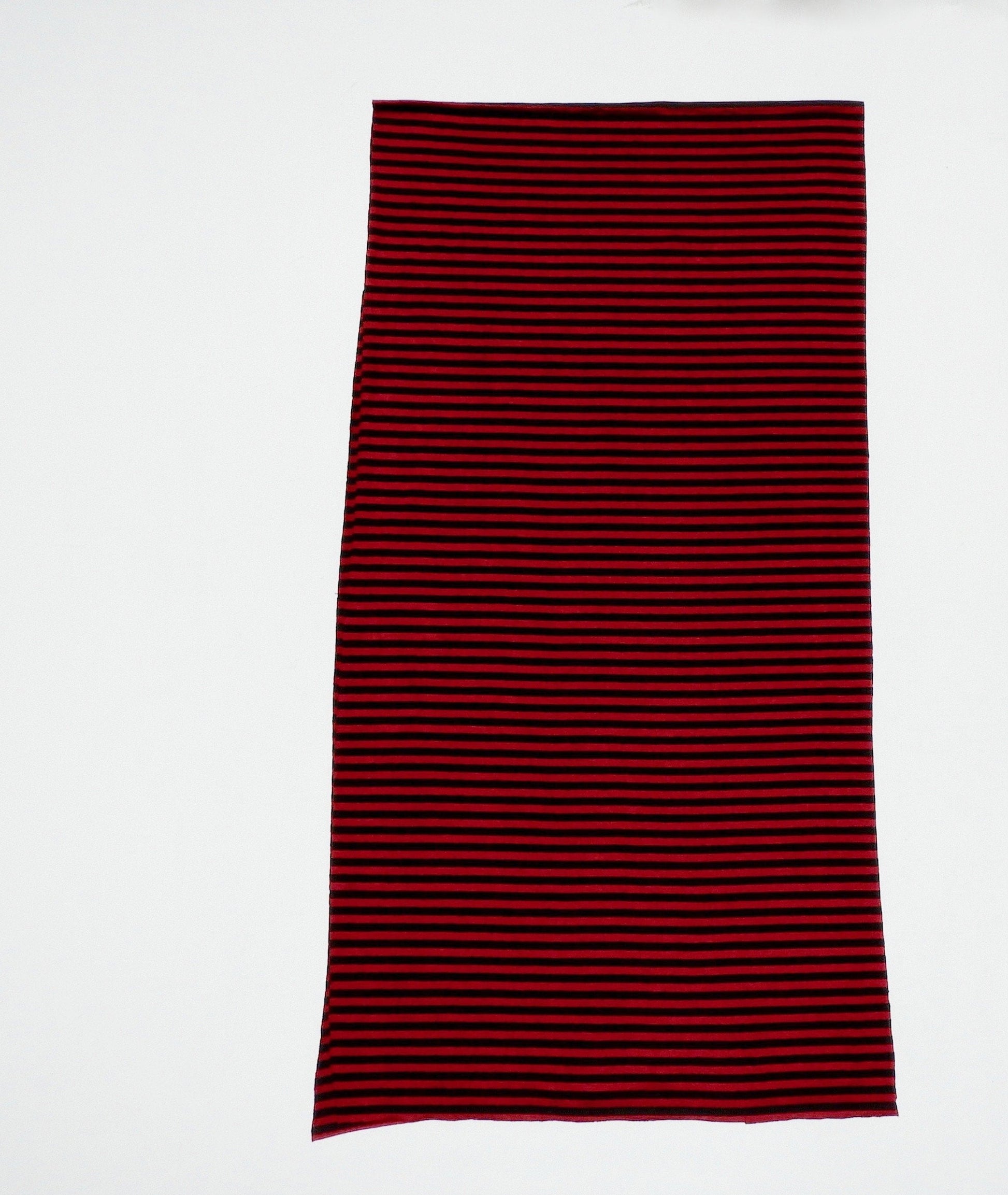 stretch shortie maroon & black stripes head wrap